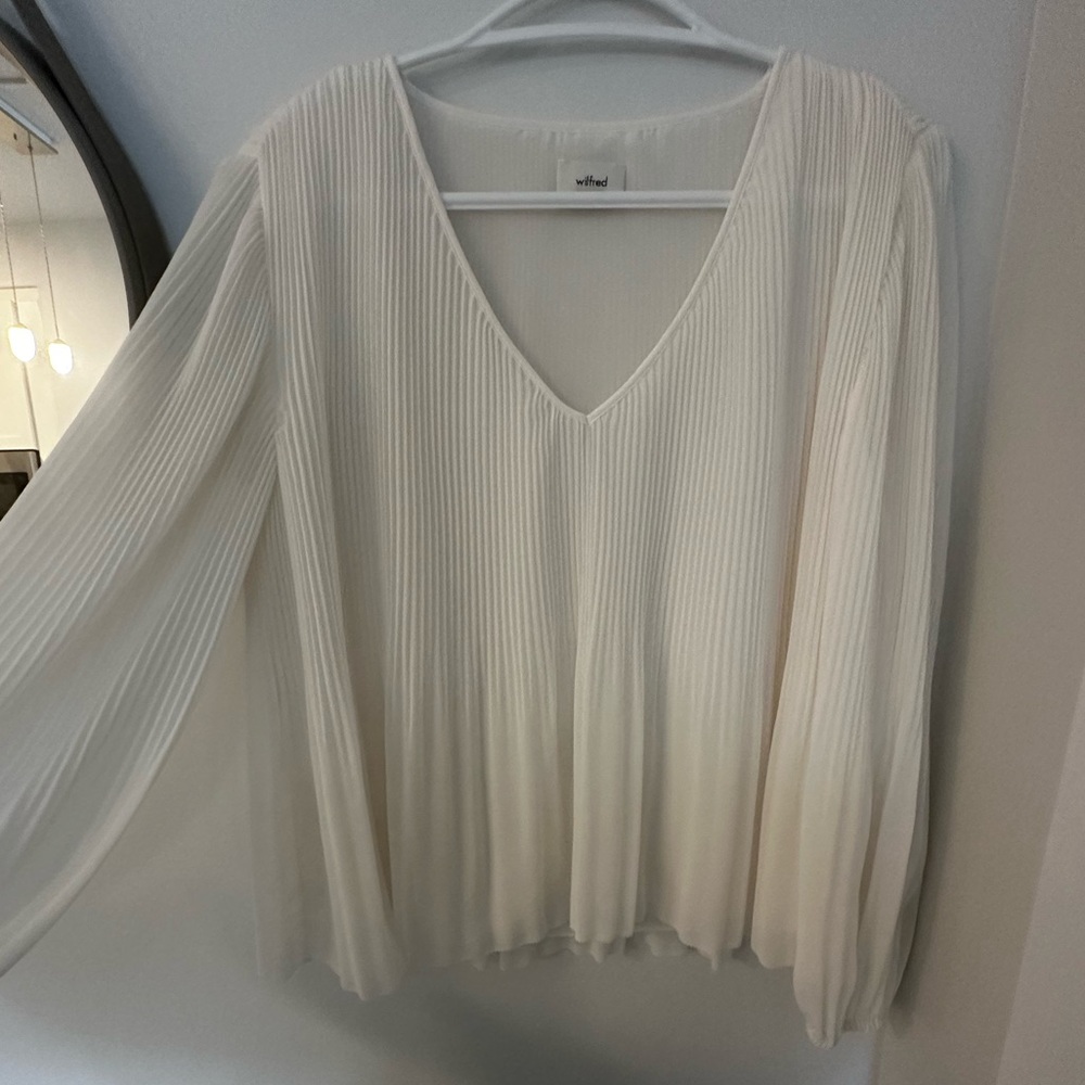 Aritzia white blouse size Small